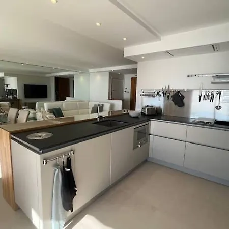 Apartment Before Making A Reservation Request, Must Read Profile Host Section At Bottom Of Page, Otherwise Your Request Will Be Refused # Luxury In #
