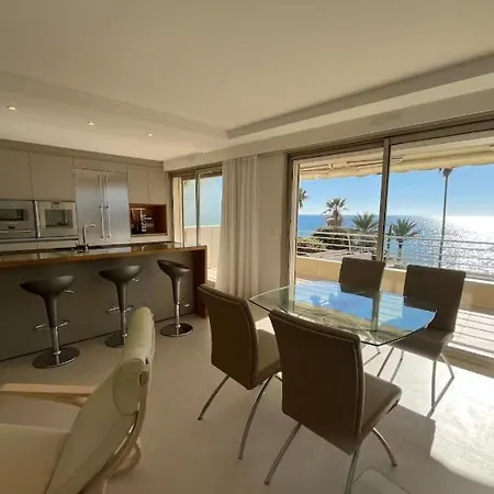 Before Making A Reservation Request, Must Read Profile Host Section At Bottom Of Page, Otherwise Your Request Will Be Refused # Luxury In # Apartment *